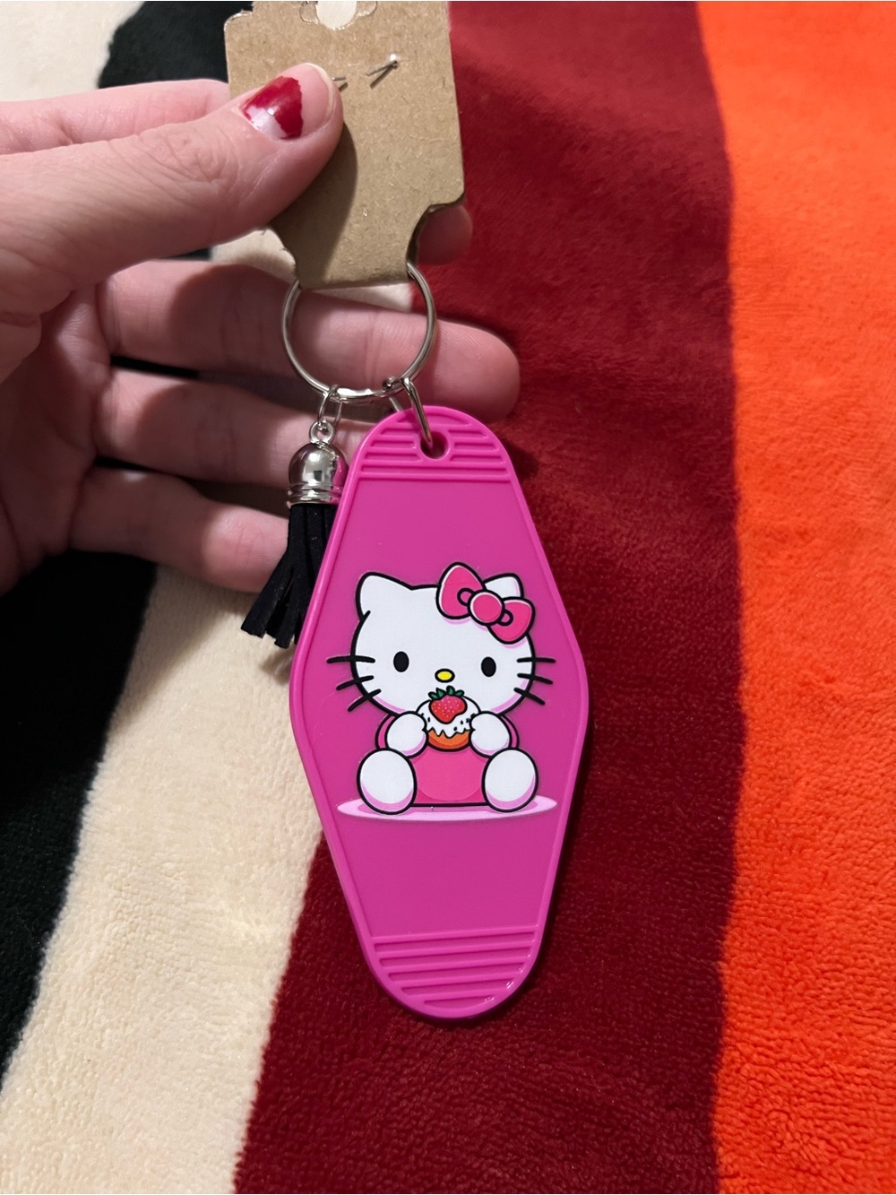 Hello Kitty Keychain 🍩 - Picture 2 of 4